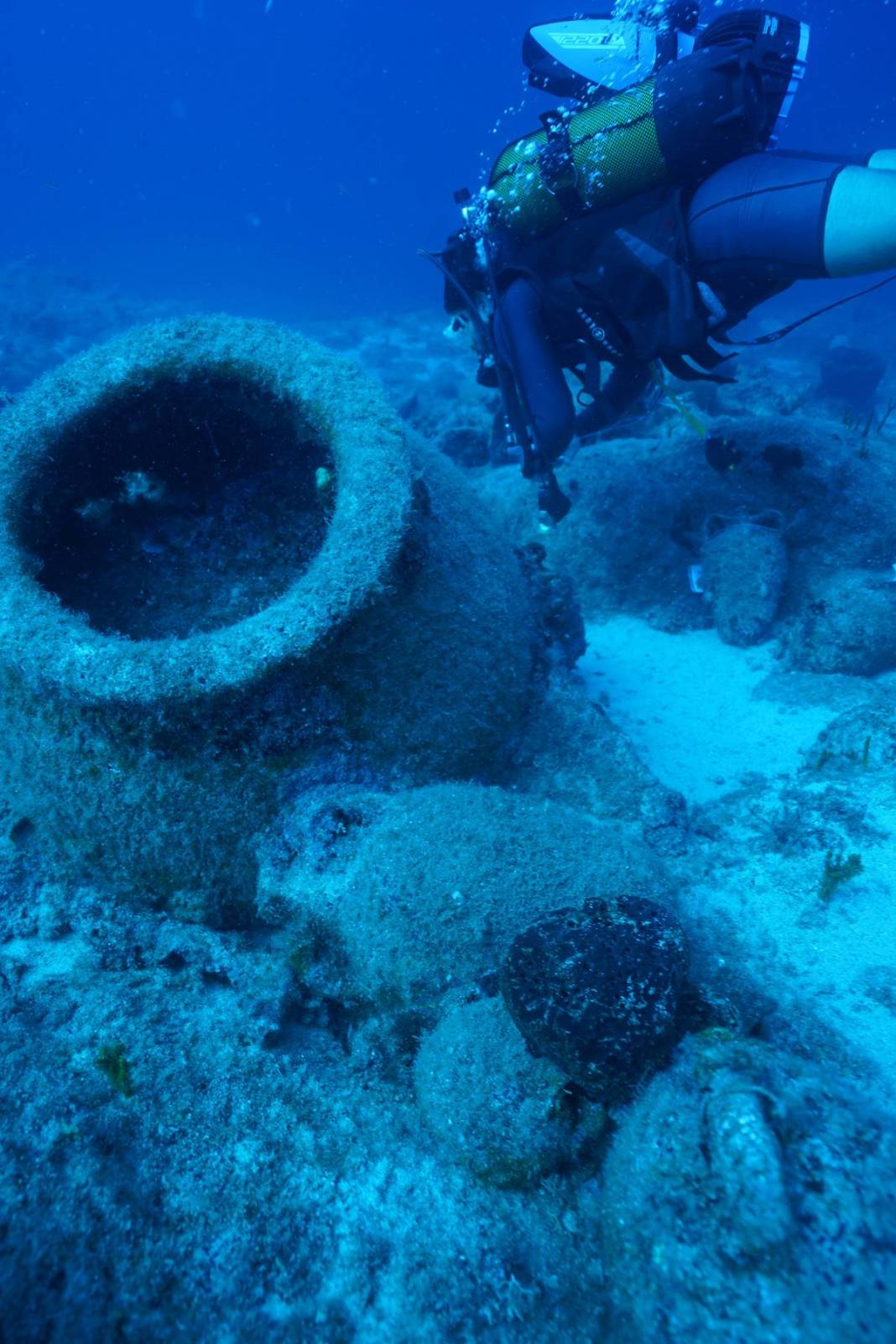 Türkiye'de 15 zaman kapsülü bulundu! 12 ülkeden 20 uzman ekip bölgeye koştu, inceleme yapılıyor 6